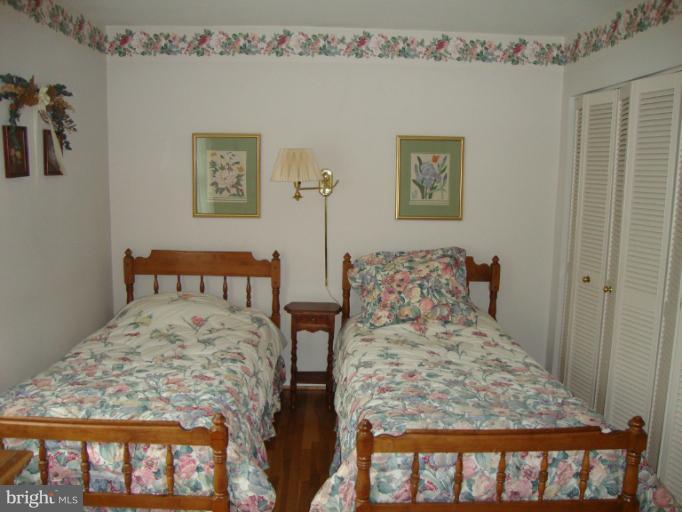 304 East Ridgely Road Lutherville-Timonium, MD 21093 - Photo 7 of 30 Bedroom