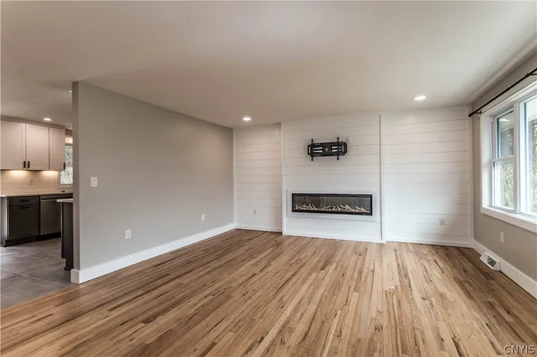 $2,950 | 87 Brown Street, Lysander, NY 13027