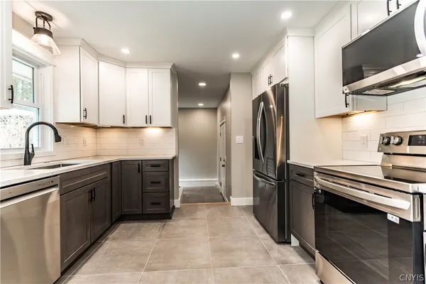 $2,950 | 87 Brown Street, Lysander, NY 13027