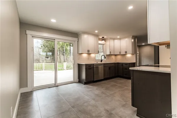 $2,950 | 87 Brown Street, Lysander, NY 13027