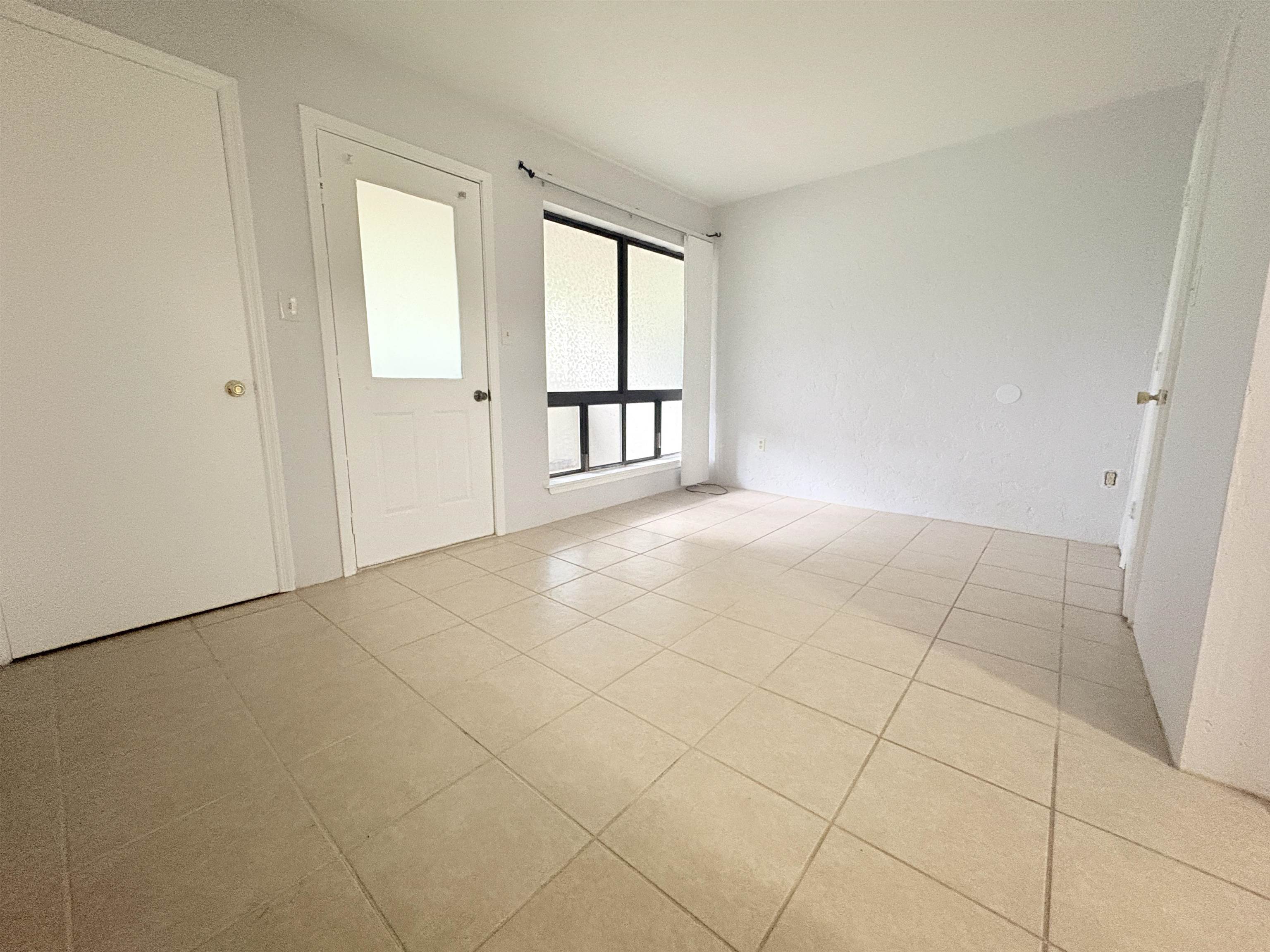 1007 Sutor Road, Unit B Tallahassee, FL 32311 - Photo 10 of 17