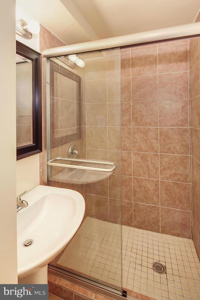 7611 Trail Run Road Falls Church, VA 22042 - Photo 23 of 30 Lower Level
