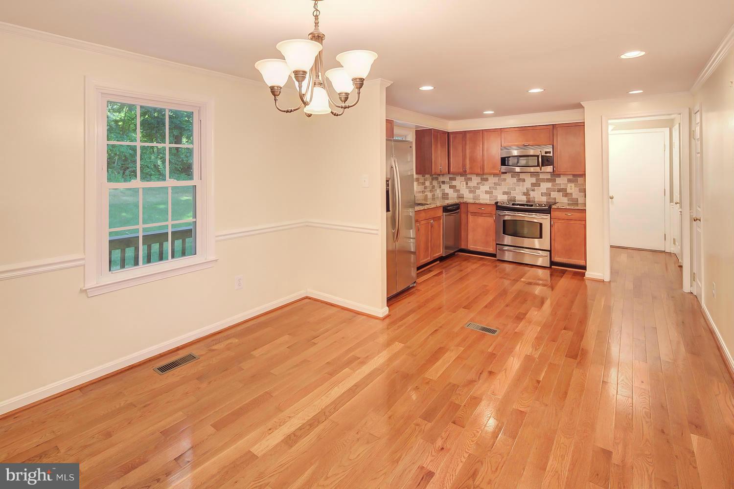 7611 Trail Run Road Falls Church, VA 22042 - Photo 6 of 30 Dining Room