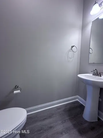 $1,500 | 606 Jacks Xing Drive, Hubert, NC 28539