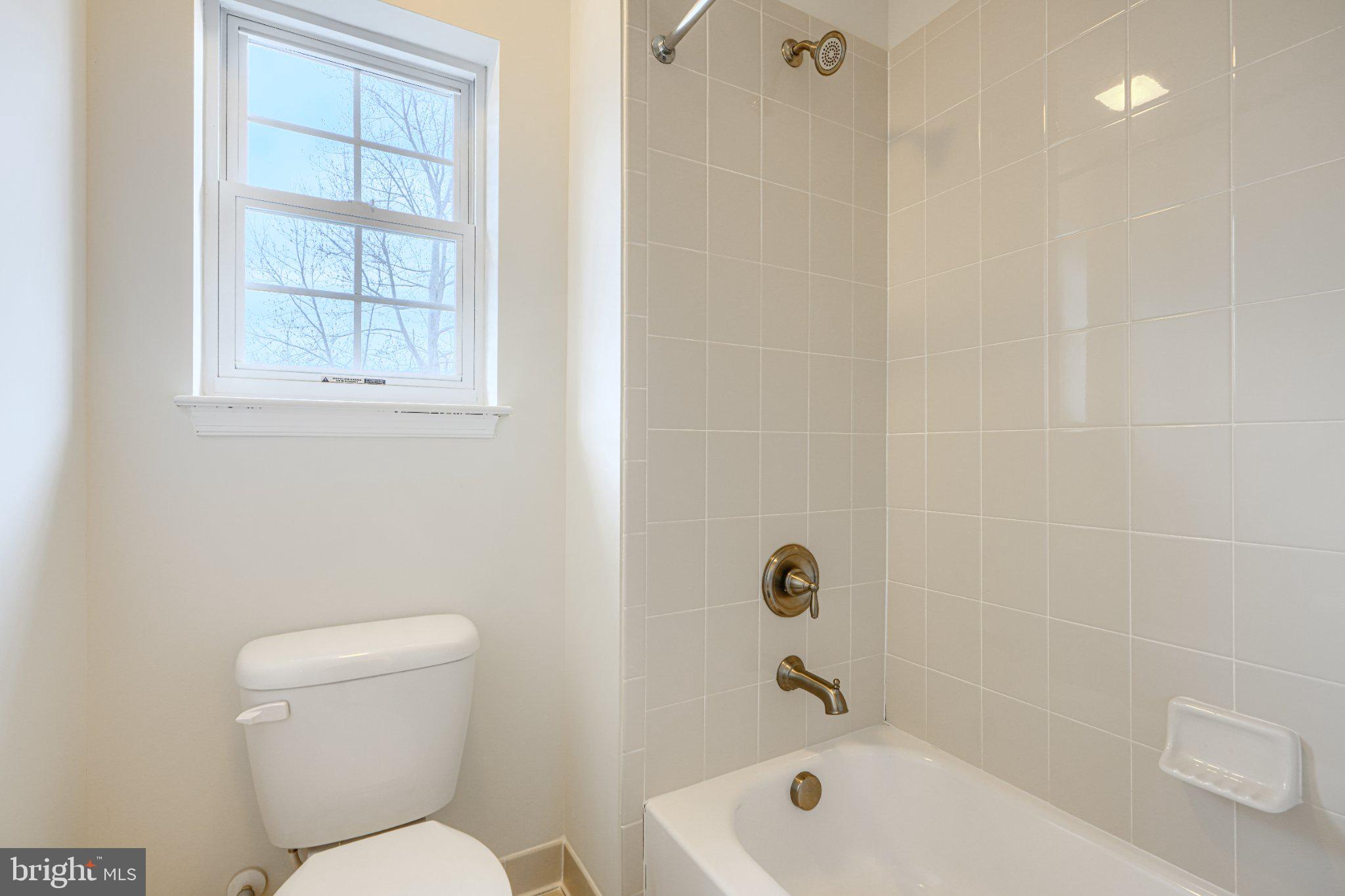 406 Sherwood Road Cockeysville, MD 21030 - Photo 41 of 62