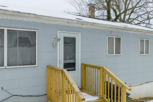 $699,900 | 96 Duelk Avenue, Monroe, NY 10950