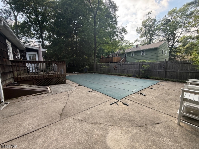 2 Mohican Trail Oak Ridge, NJ 07438 - Photo 13 of 15