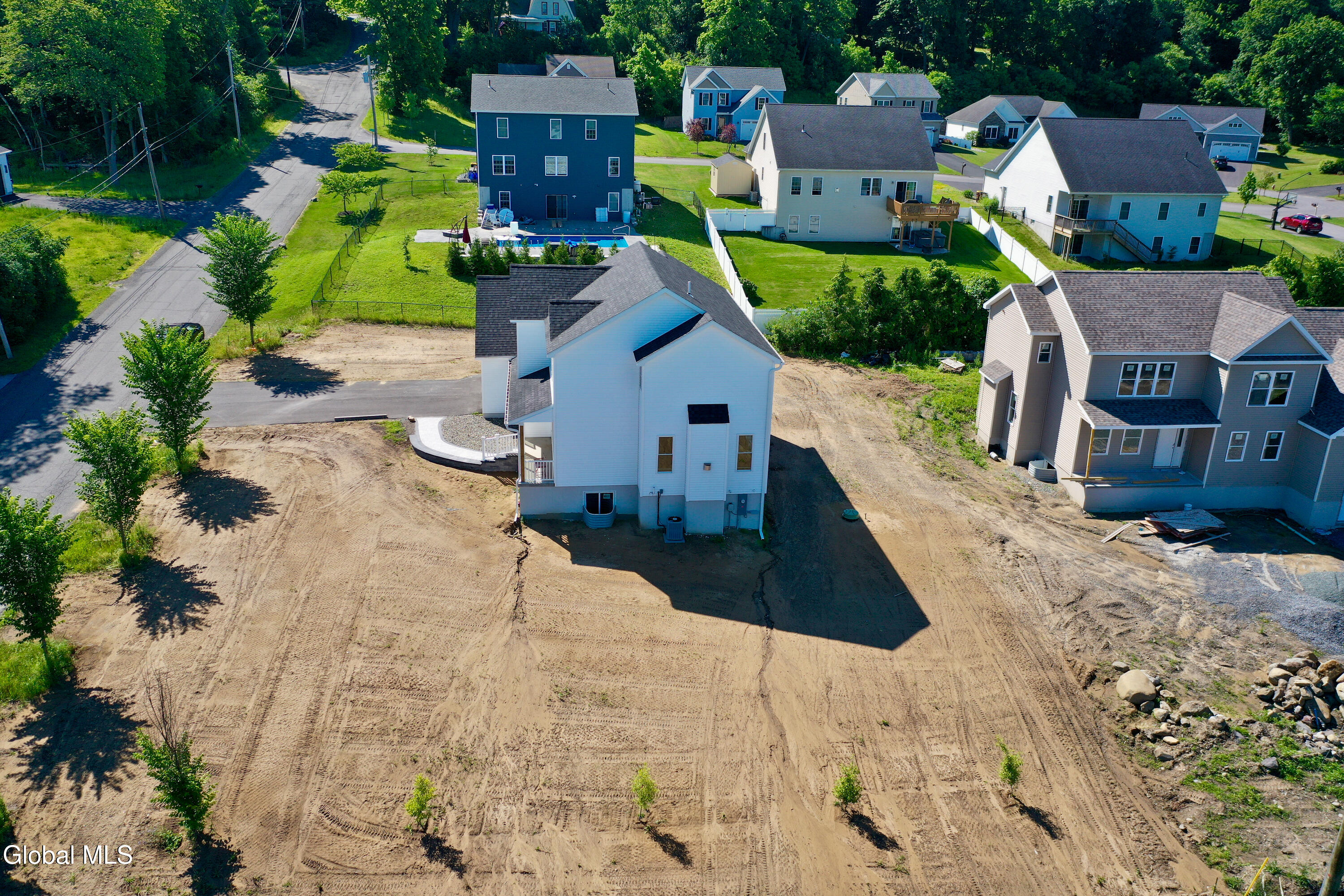 802 South Ravine Road Niskayuna, NY 12309 - Photo 13 of 60 7