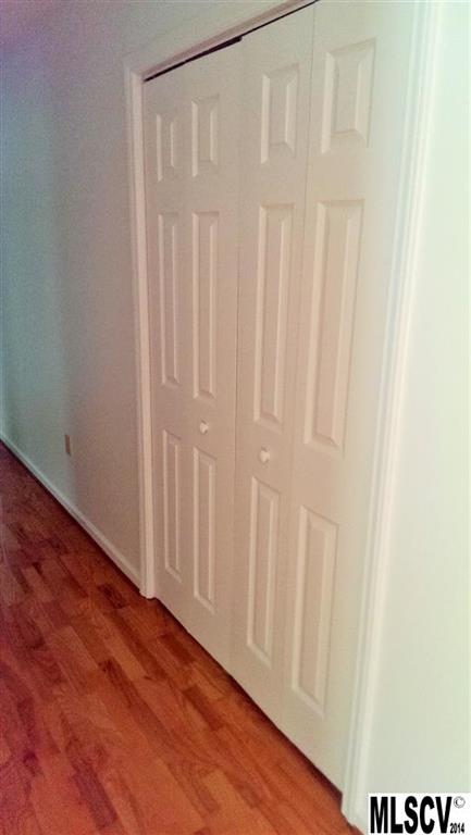 3480 Raintree Drive Hudson, NC 28638 - Photo 4 of 20 Gallery Image 4