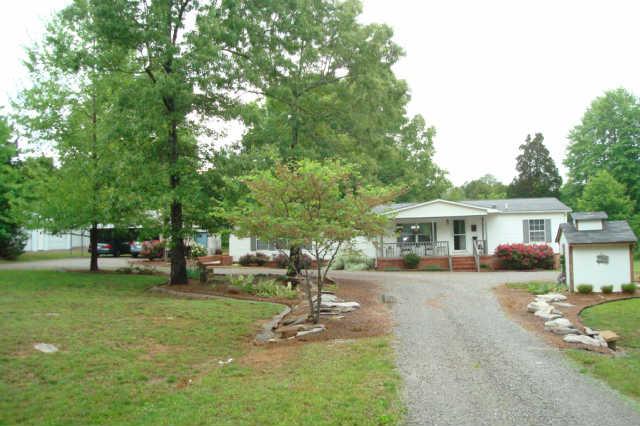 1430 Moss Road Chapel Hill, TN 37034 - Photo 4 of 14 Approach to home from private drive