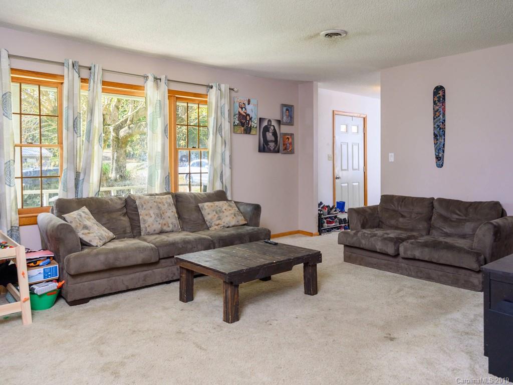 84 Dillingham Road Brevard, NC 28712 - Photo 8 of 23 Gallery Image 8