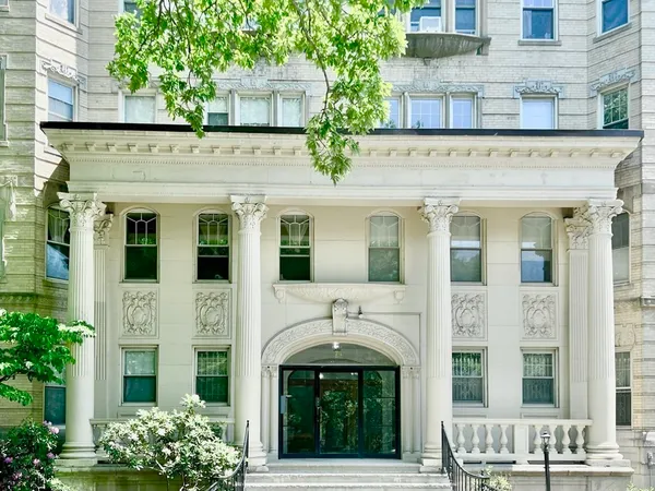 $3,300 | 74 Fenway, Unit 54, Boston, MA 02115