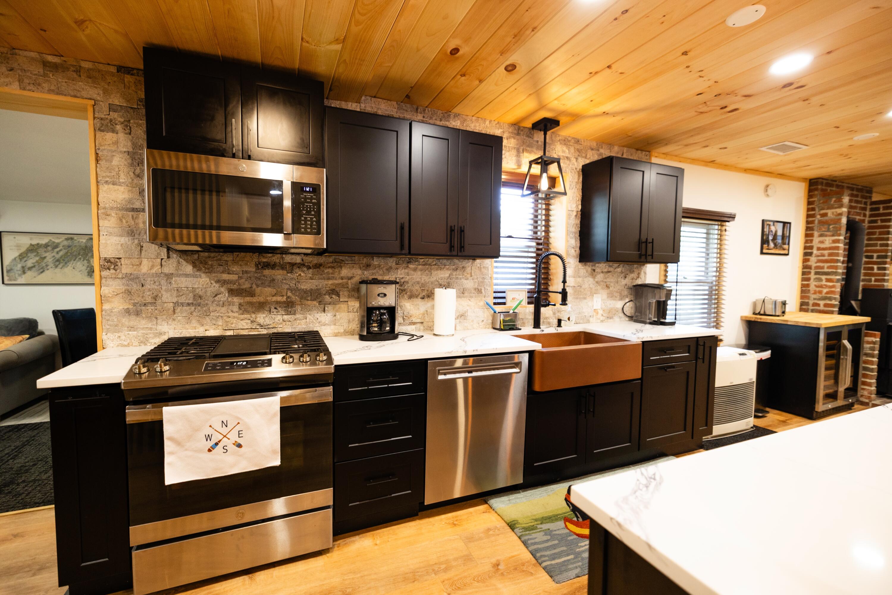 96 Haven Road Windham, ME 04062 - Photo 6 of 42 20-96HavenRd-9687