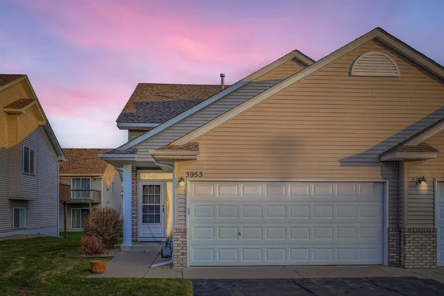 $245,000 | 3953 124th Avenue Northwest, Coon Rapids, MN 55433