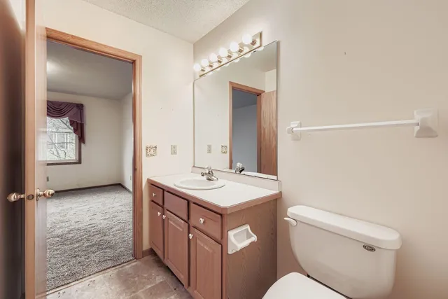 $245,000 | 3953 124th Avenue Northwest, Coon Rapids, MN 55433