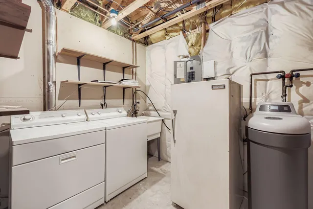 $245,000 | 3953 124th Avenue Northwest, Coon Rapids, MN 55433