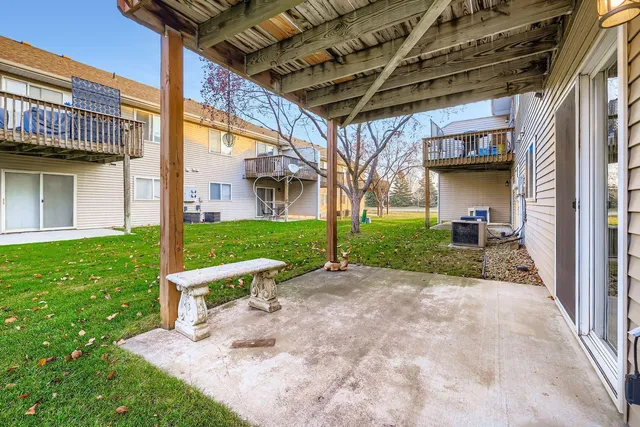 $245,000 | 3953 124th Avenue Northwest, Coon Rapids, MN 55433