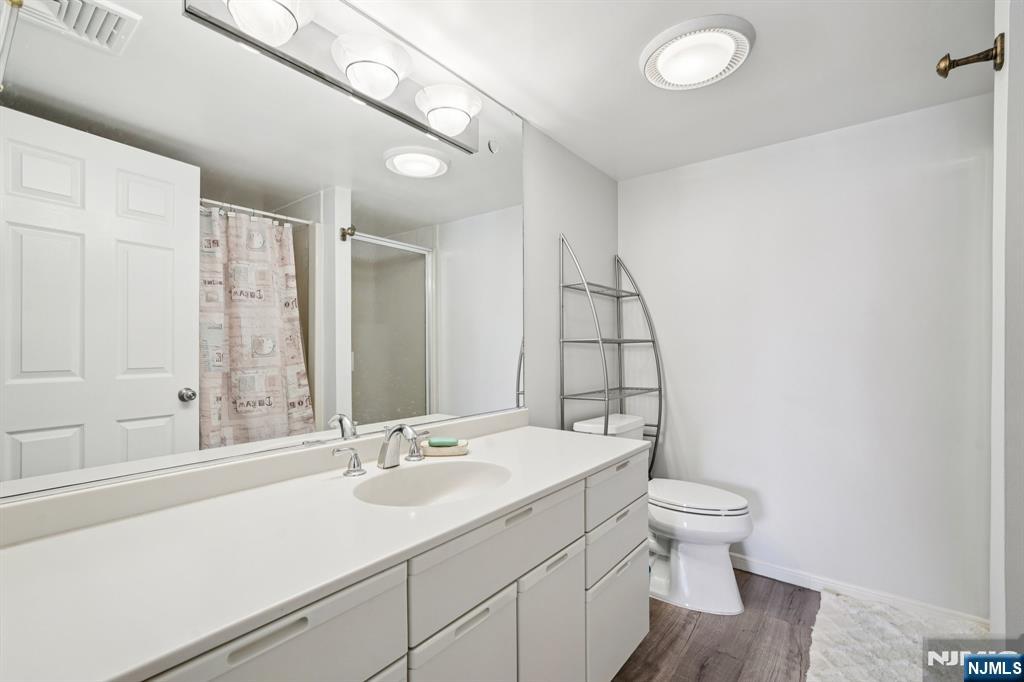 38 Moonachie Road, Unit 116 Hackensack, NJ 07601 - Photo 5 of 14 Gallery Image 5