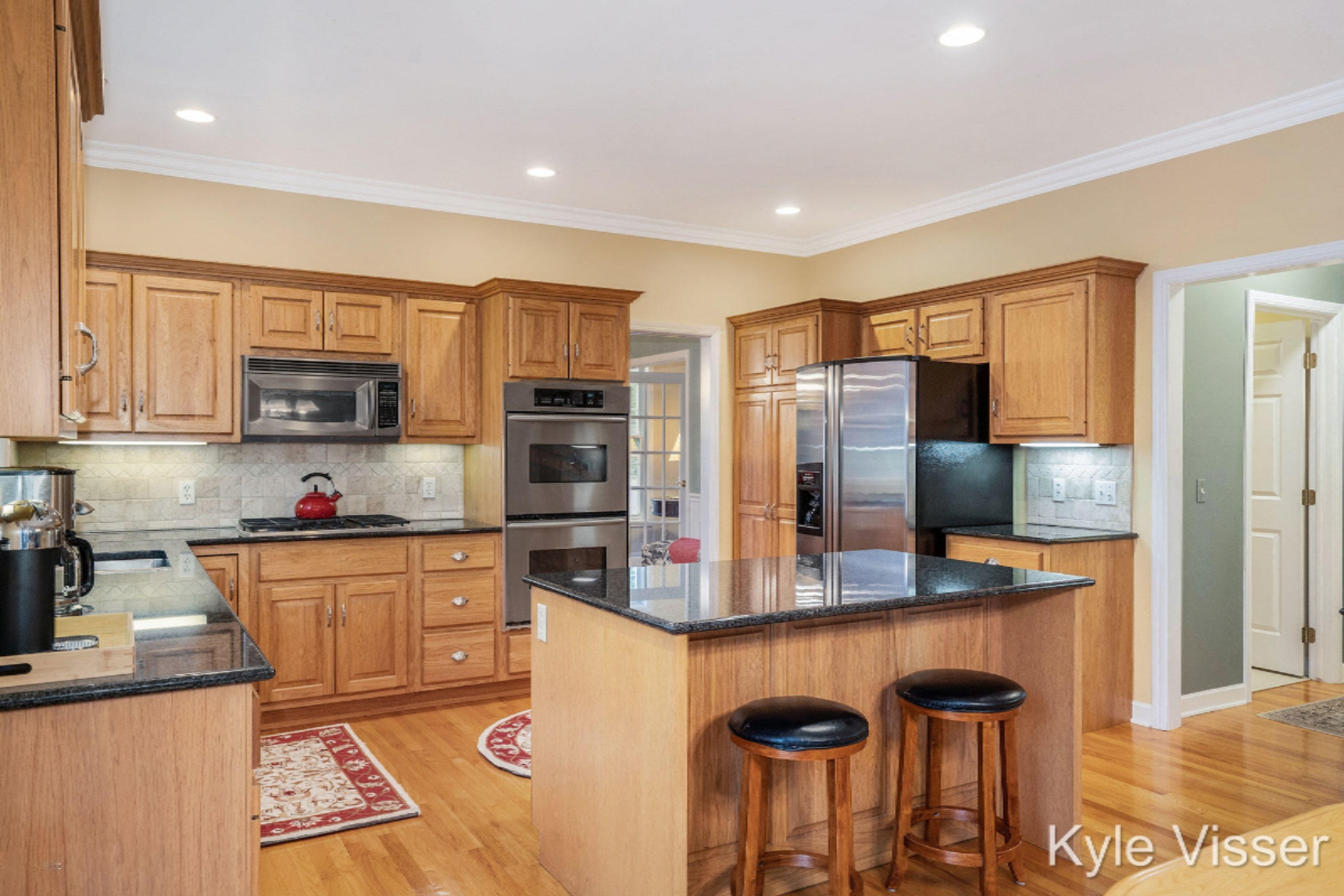 1963 Timber Ridge Drive Southeast Ada, MI 49301 - Photo 17 of 40 Kitchen
