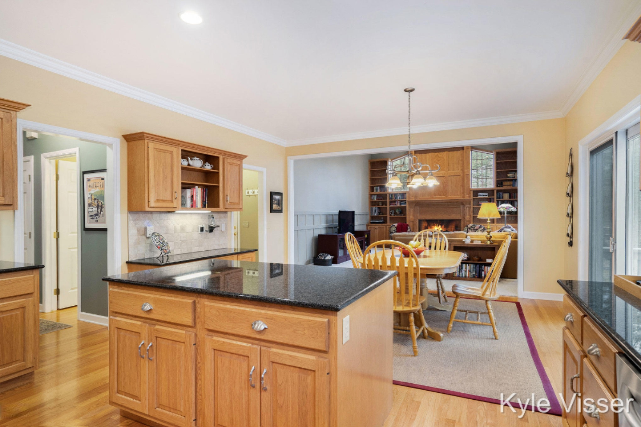 1963 Timber Ridge Drive Southeast Ada, MI 49301 - Photo 18 of 40 Kitchen