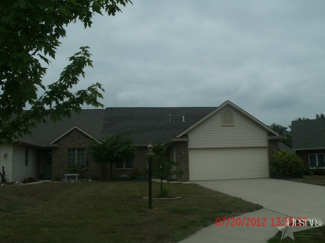 2440 Deerfield Court Decatur, IN 46733 - Photo 1 of 7