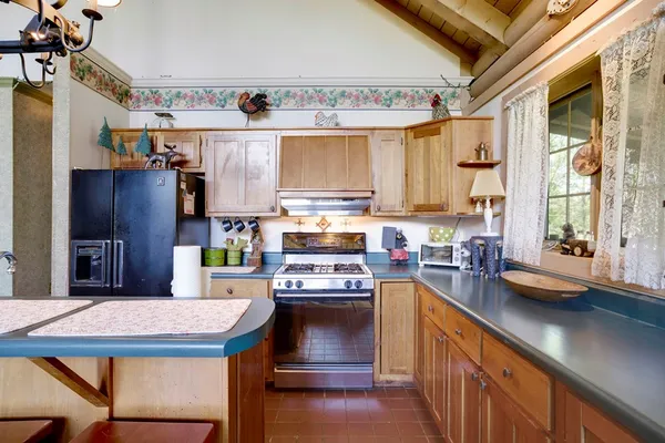 $585,000 | 68 Country Side Lane, Hayesville, NC 28904