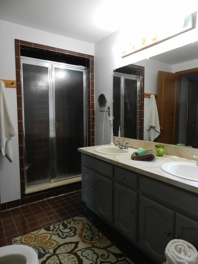 797 Stanford Circle Rochester, MI 48309 - Photo 15 of 29 7.jpg