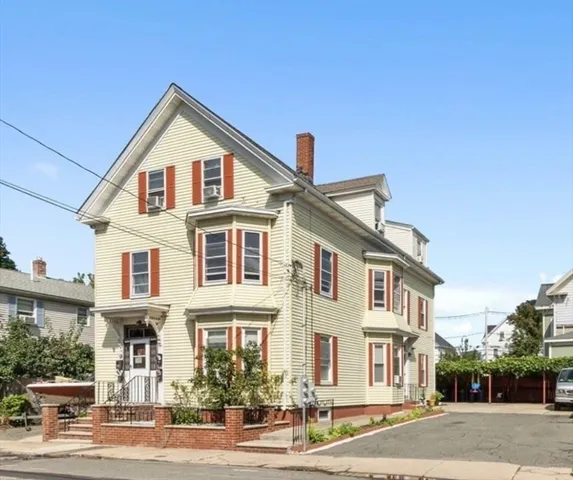 $3,000 | 13 Jacobs Street, Unit 1, Peabody, MA 01960