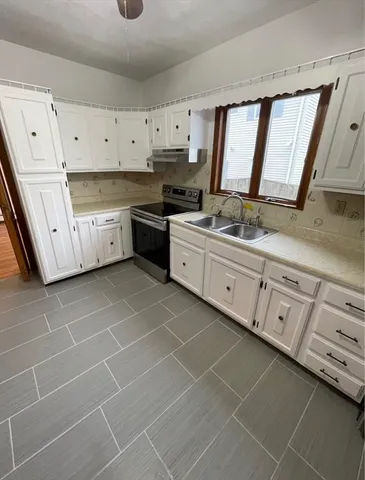 $3,000 | 13 Jacobs Street, Unit 1, Peabody, MA 01960