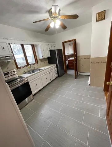 $3,000 | 13 Jacobs Street, Unit 1, Peabody, MA 01960