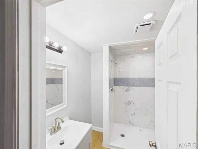 $285,000 | 14275 Happy Drive, Dixon, MO 65459