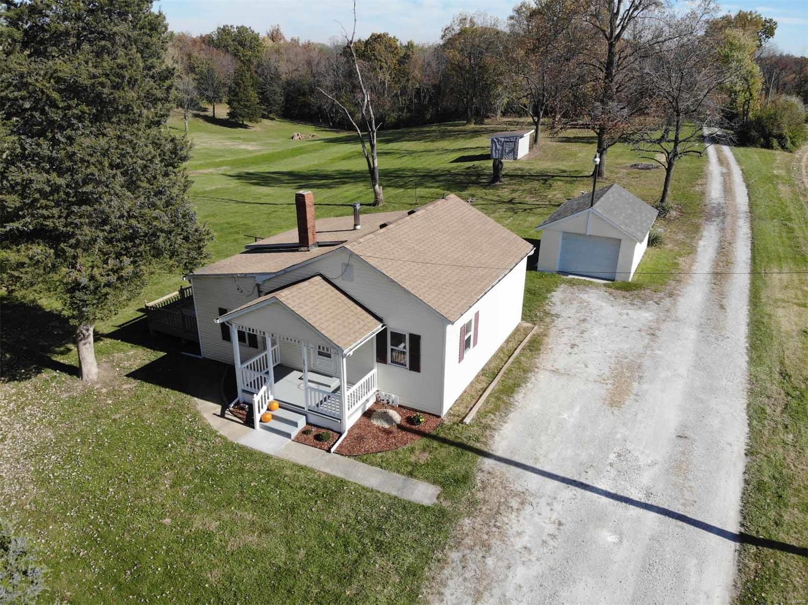 3917 Sarah Lane Alton, IL 62002 - Photo 54 of 59