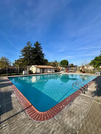 $398,500 | 786 Simpson Place, Santa Rosa, CA 95401