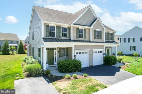 $574,900 | 36429 Warwick Drive, Rehoboth Beach, DE 19971