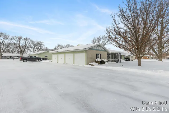 $161,900 | 882 Andover Court Southeast, Unit 57, Kentwood, MI 49508