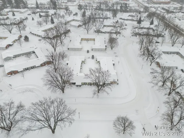 $161,900 | 882 Andover Court Southeast, Unit 57, Kentwood, MI 49508