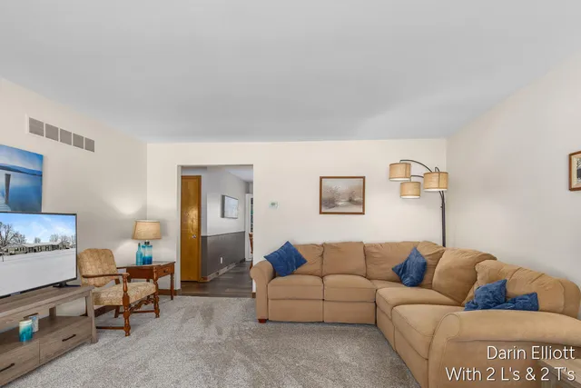 $161,900 | 882 Andover Court Southeast, Unit 57, Kentwood, MI 49508