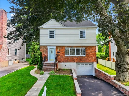 $1,150,000 | 144 Bell Road, Scarsdale, NY 10583