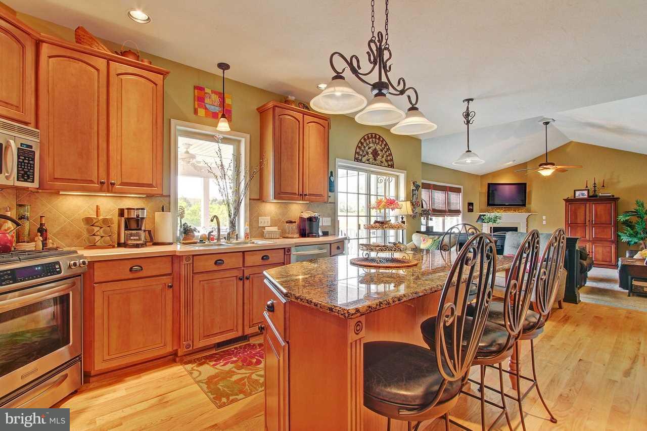 186 Ridgefield Drive York, PA 17403 - Photo 6 of 36 Gallery Image 6