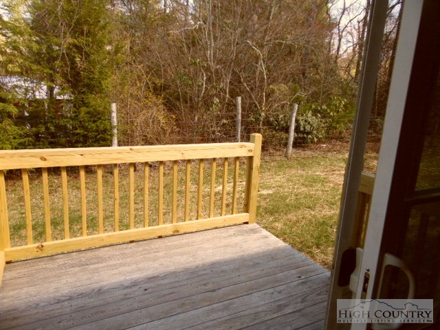75 Wood Road Glade Valley, NC 28627 - Photo 13 of 32 Gallery Image 13