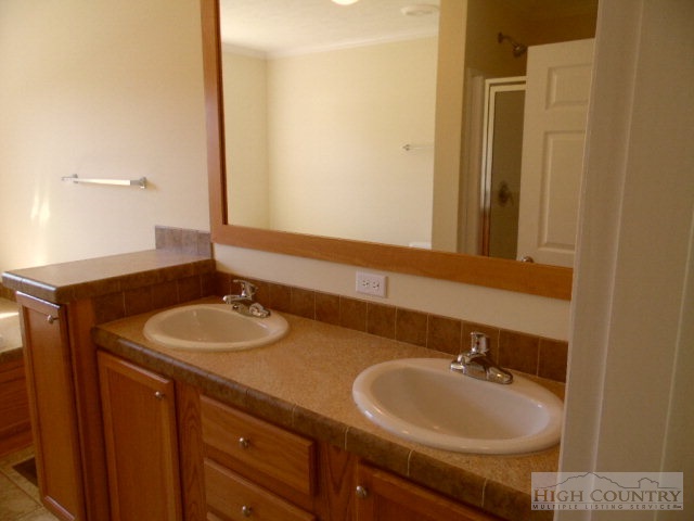 75 Wood Road Glade Valley, NC 28627 - Photo 18 of 32 Gallery Image 18