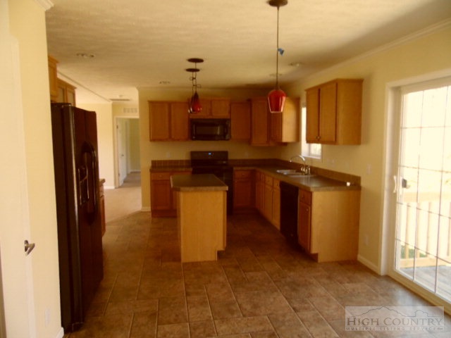 75 Wood Road Glade Valley, NC 28627 - Photo 8 of 32 Gallery Image 8