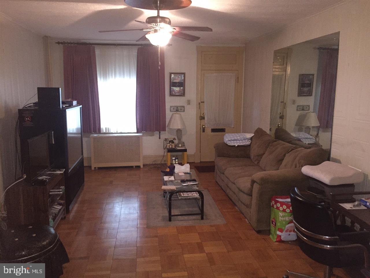 1957 Bellevue Road Harrisburg, PA 17104 - Photo 3 of 25 Gallery Image 3
