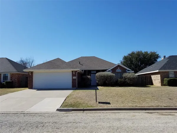 $2,250 | 3926 Duke Lane, Abilene, TX 79602