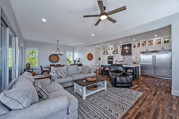 $1,730,000 | 4509 Peach Tree Lane, Kingston, OK 73439