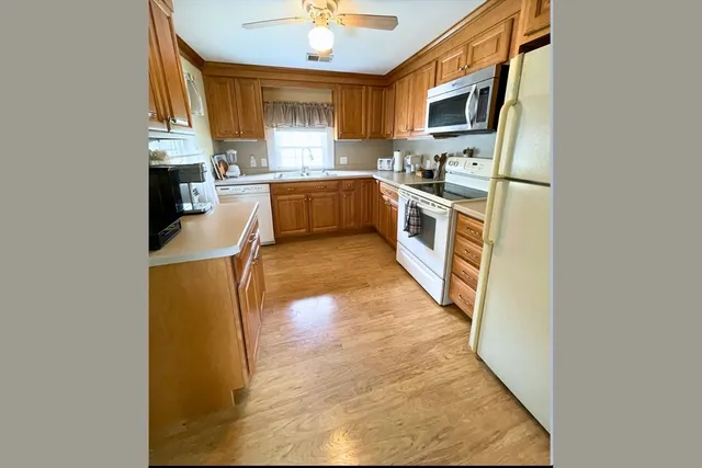 $2,000 | 48 Angelica Avenue, Mattapoisett, MA 02739