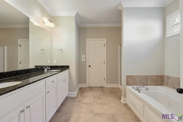 $2,200 | 3114 Hudson Park Drive, Baton Rouge, LA 70810
