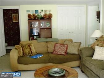 203 Riverview Road Swarthmore, PA 19081 - Photo 5 of 11 Living Room