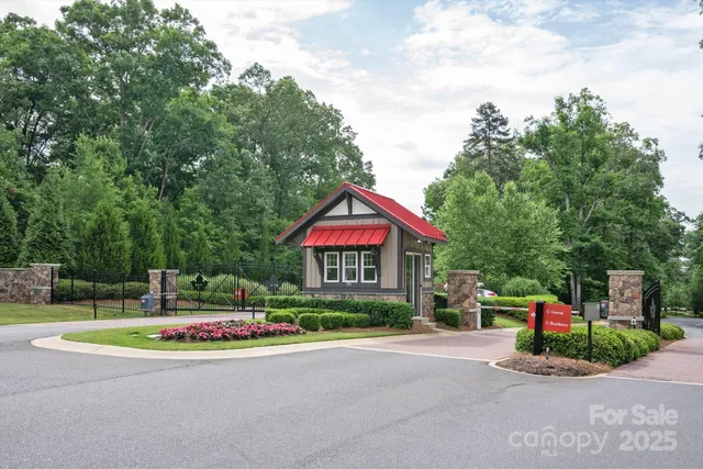 $475,000 | 4057 Channel Islands Way, Lancaster, SC 29720