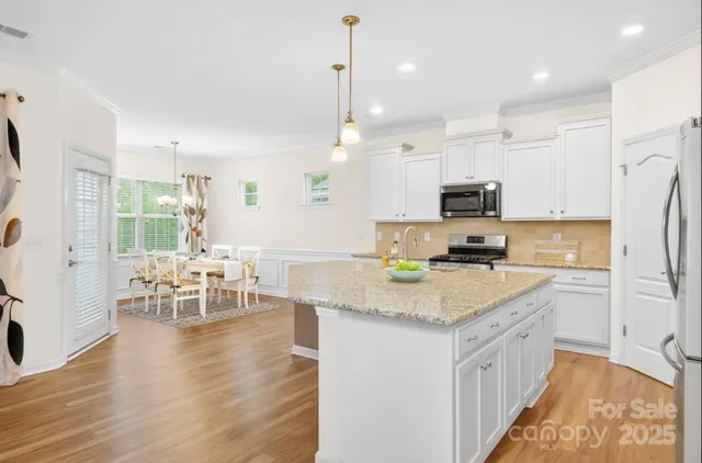 $475,000 | 4057 Channel Islands Way, Lancaster, SC 29720